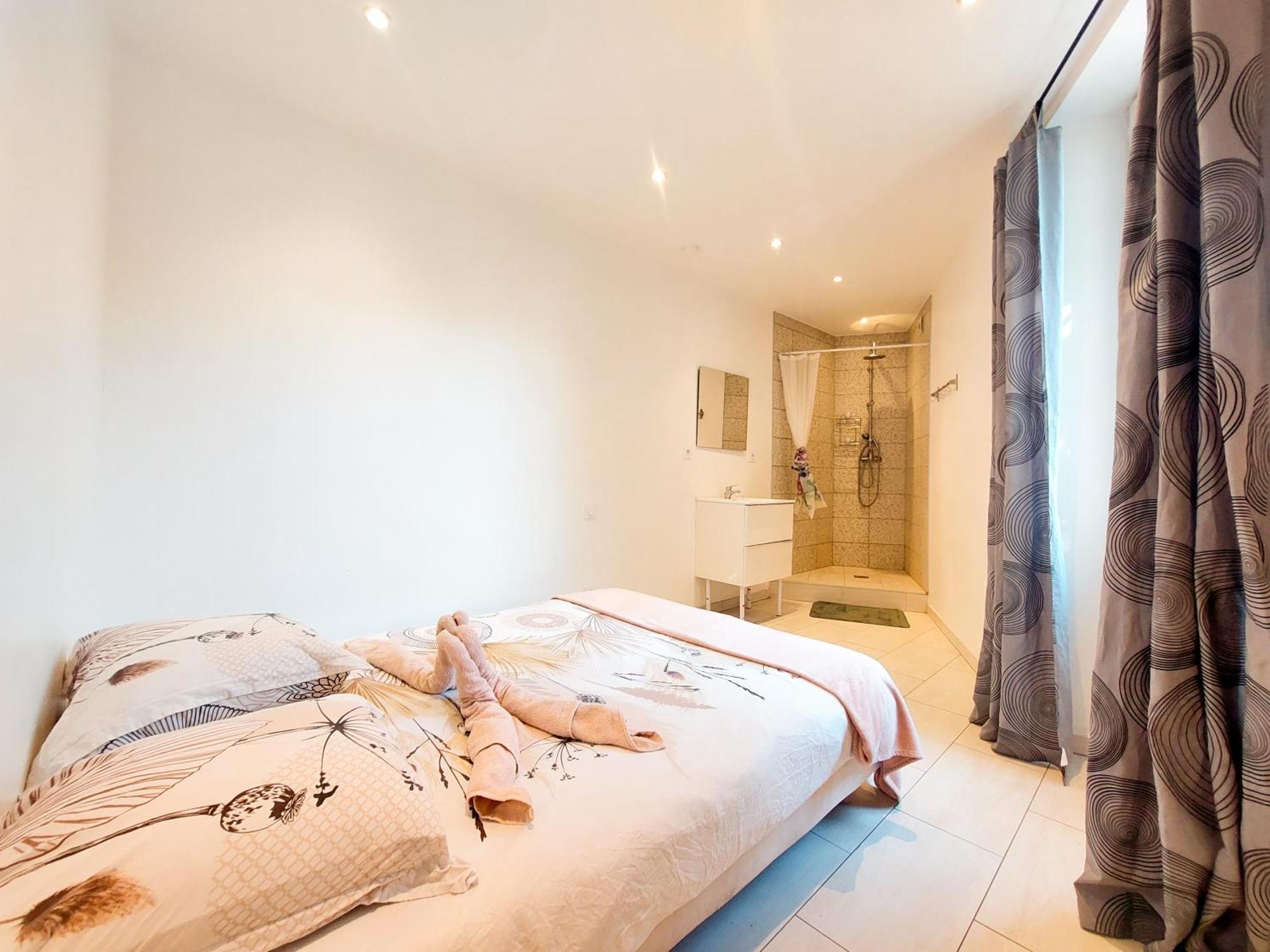 Charmant Appartement Pres Du Marche, Gare Et Port A 5Mn Toulon Exterior photo